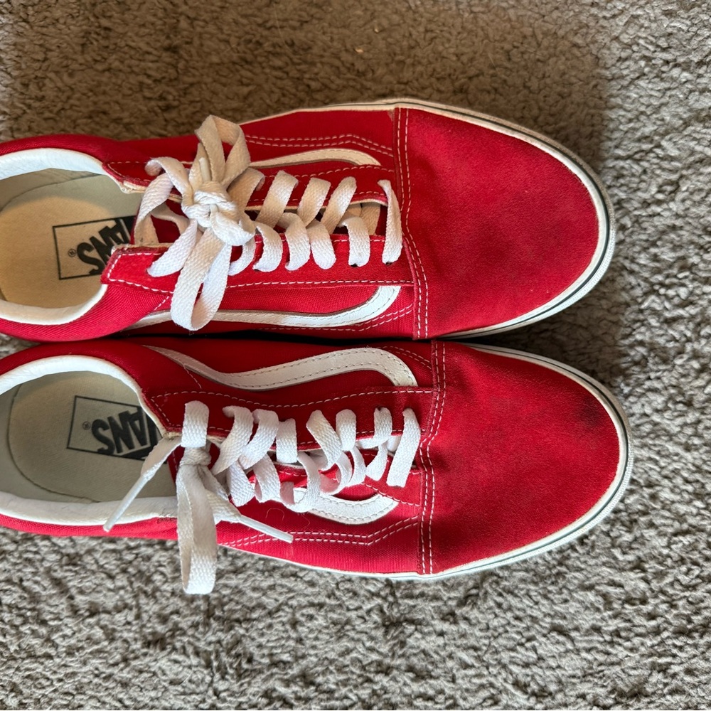 Vans Red and White Old Skool Low-Top Sneakers - Picture 2 of 4